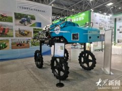 而且指头上拆无力度传感器